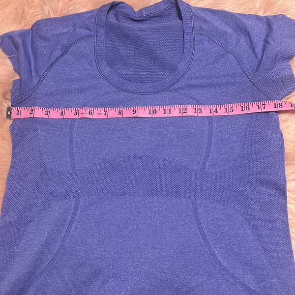 Lululemon Run: Swiftly Tech Short Sleeve
Persian Purple size 10 like New - Picture 16 of 17